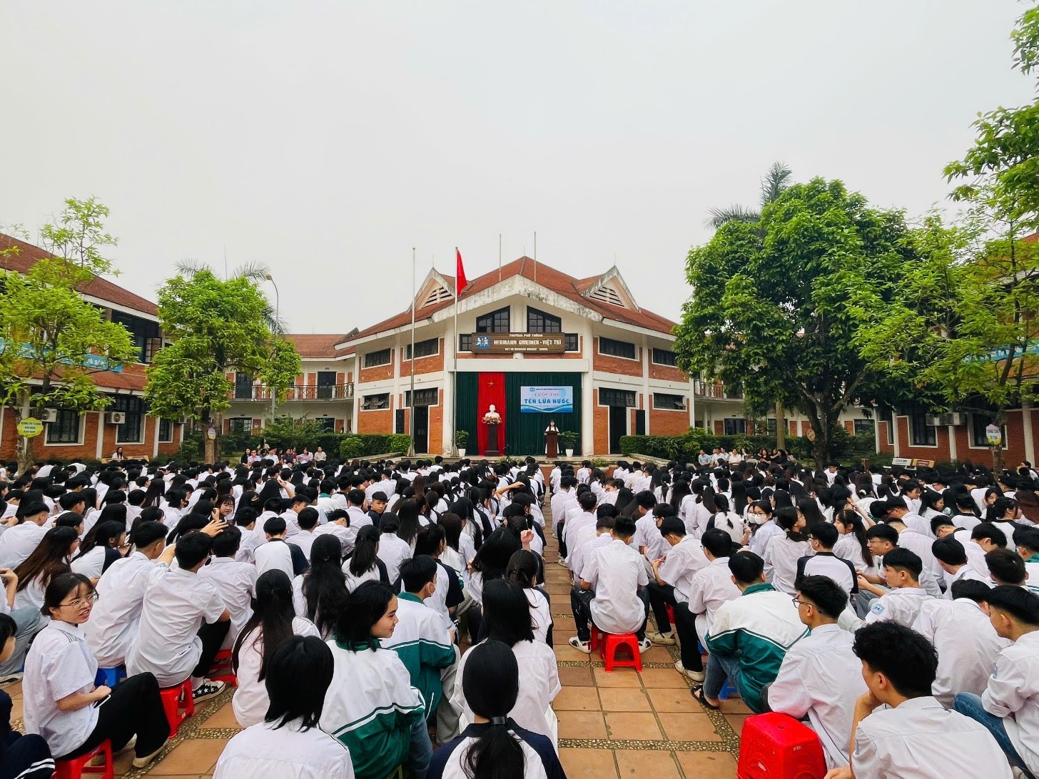 TRƯỜNG PT HERMANN GMEINER VIỆT TRÌ TỔ CHỨC HOẠT ĐỘNG NGOẠI KHÓA STEM- CUỘC THI “TÊN LỬA NƯỚC”